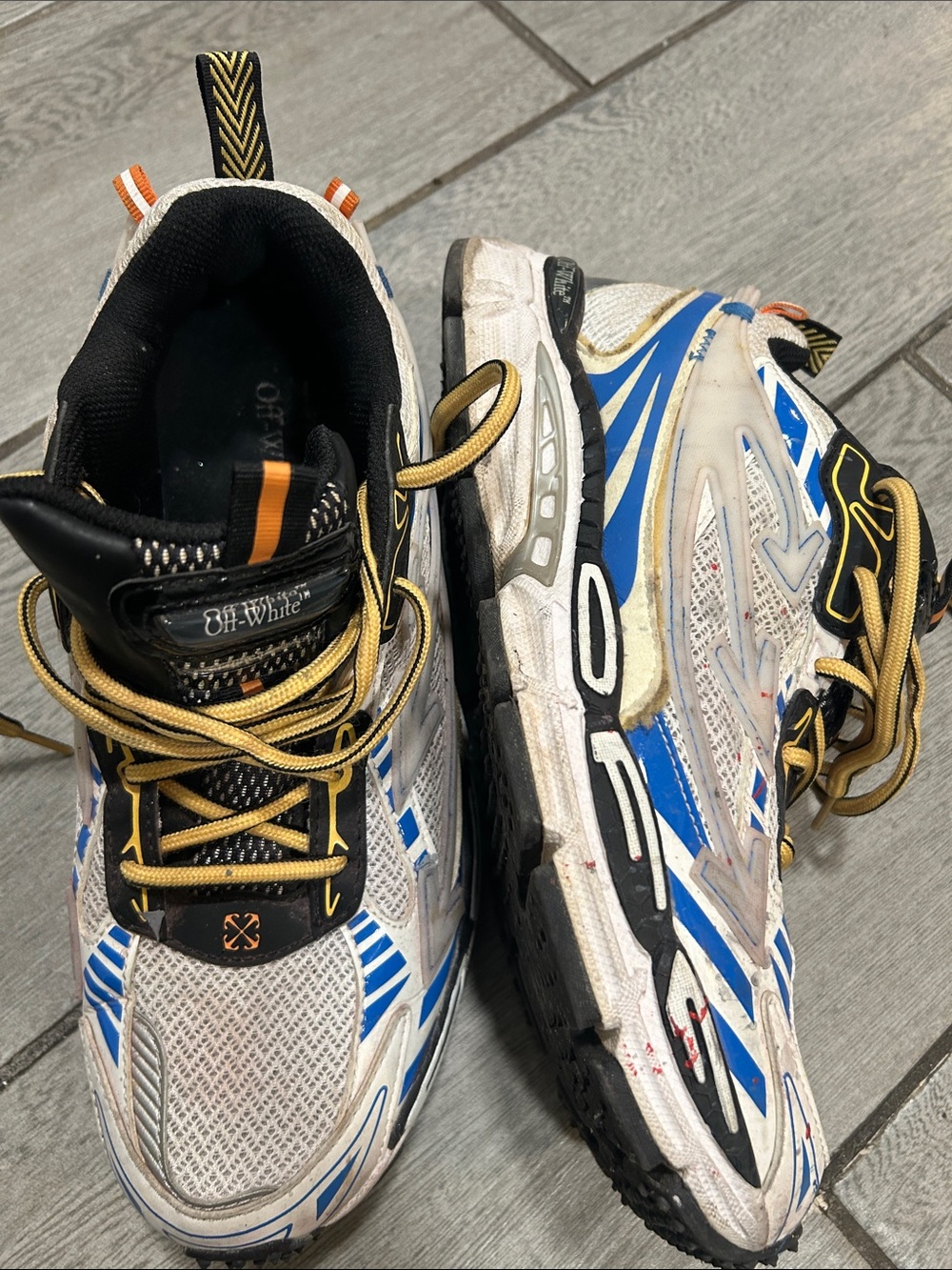 Off-White White, Blue & Black Mesh Athletic Sneakers with Gold Laces